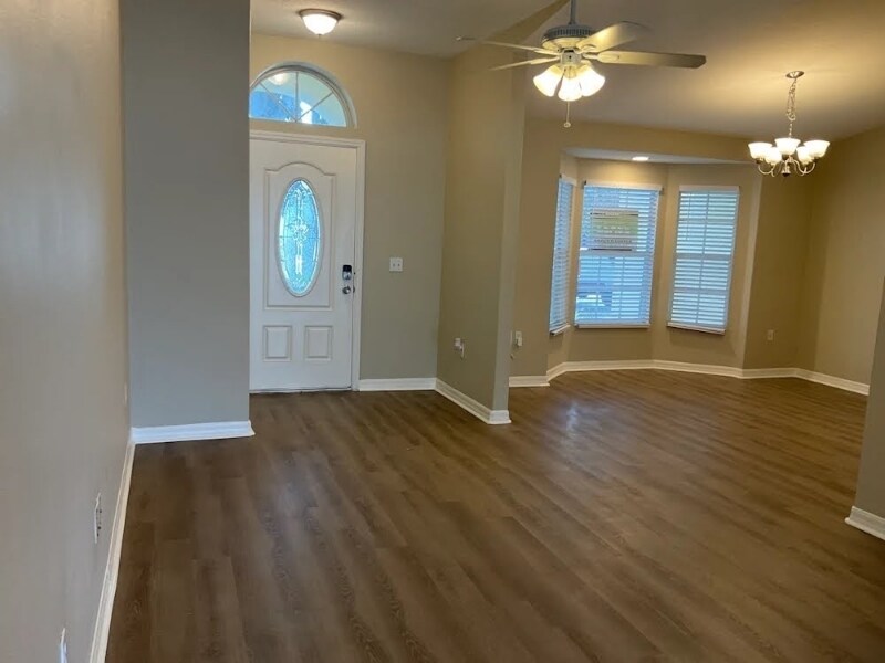 Foto principal - 4213 Floating Orchid Ct