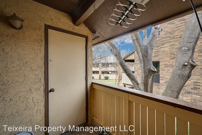 Building Photo - 1 br, 1 bath House - 2101 Friendly Dr #3125