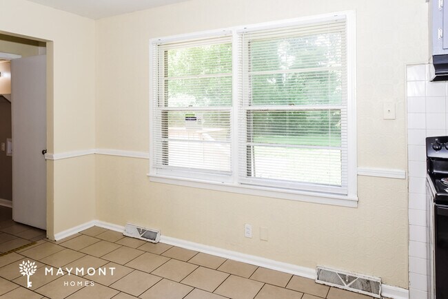 Foto del edificio - 4610 Rutledge Dr NW
