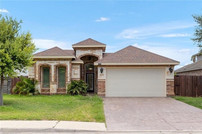 Building Photo - 3720 Yellowhammer Ave