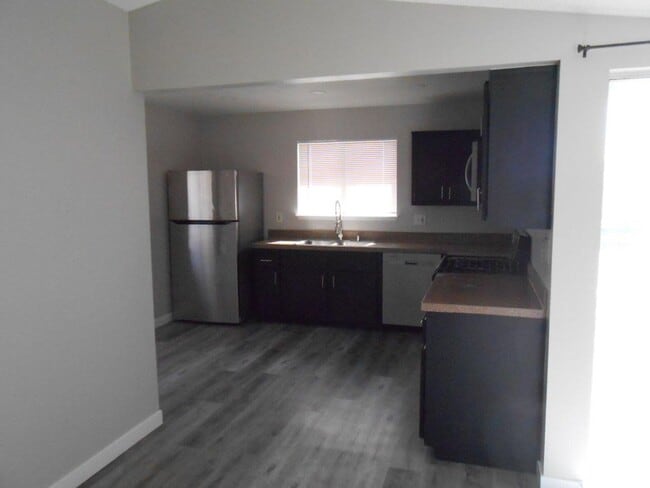 Foto del edificio - Spacious Single Story Home near Lake Mead ...