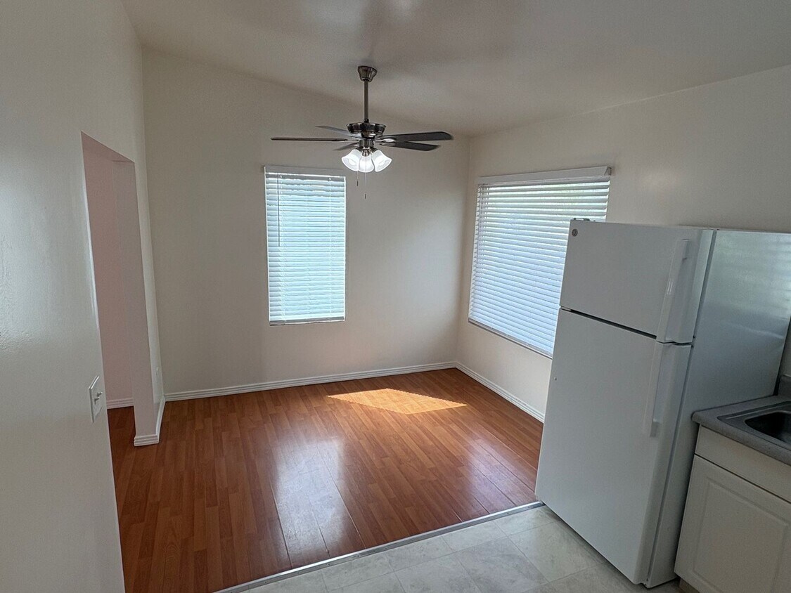 Foto principal - Light and Bright 2 Bed 1 Ba Close to Sweet...
