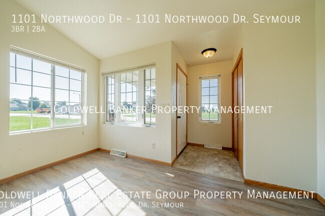 Foto del edificio - 1101 Northwood Dr