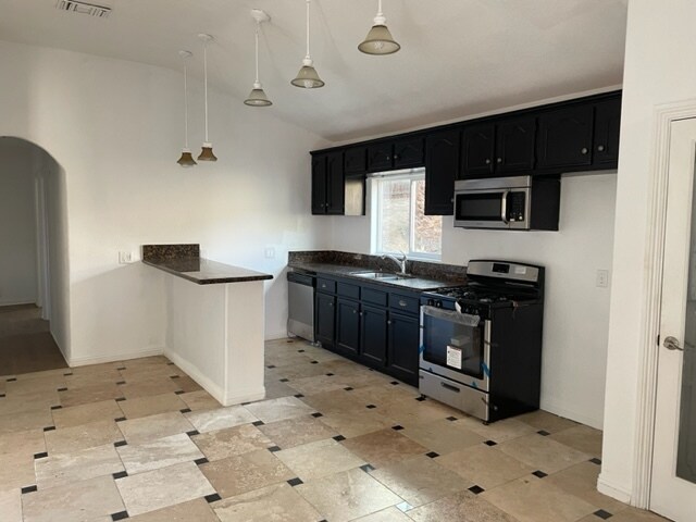 Foto del edificio - 10291 Sunland Blvd