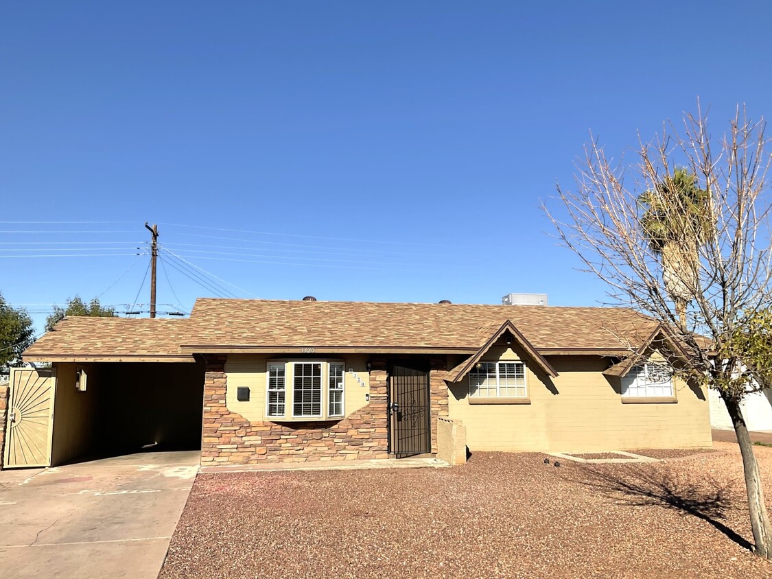 Primary Photo - 1320 W 7th Ave