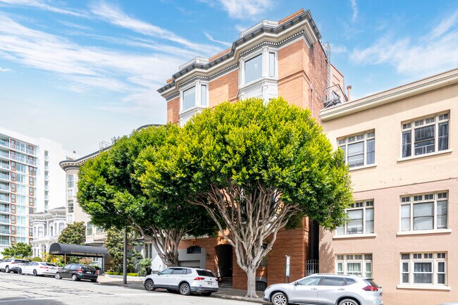 Building Photo - 1760 Pacific Ave
