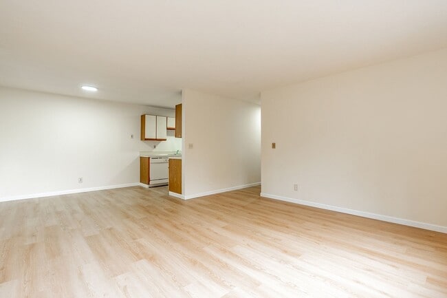 Interior Photo - Town Centre