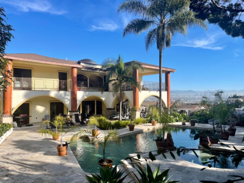 Photo - 4266 Hillcrest Dr (Los Angeles, CA)