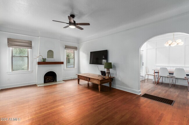 Foto del edificio - 2209 N Edgemere St