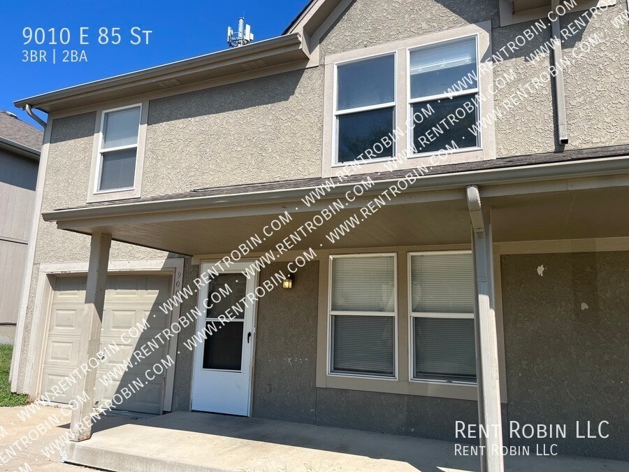 Primary Photo - 9010 E 85 St