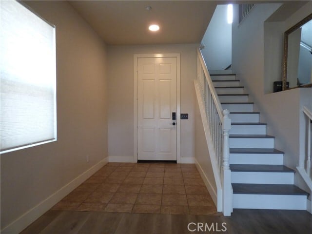 Building Photo - 6279 Long Cove Dr