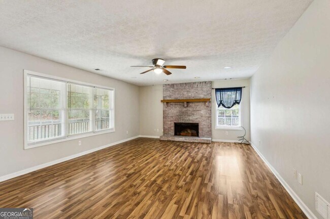 Foto del edificio - 6365 Union Hill Rd