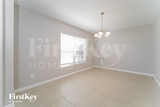 Building Photo - 3863 Atwater Dr