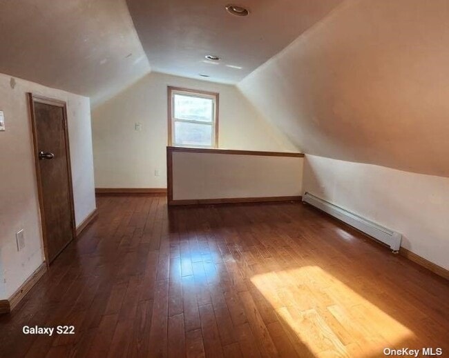 Building Photo - 108-37 50th Ave