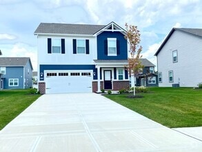 Building Photo - 6670 Hawthorne Dr