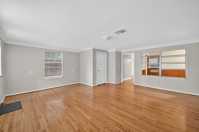 Foto del edificio - 3438 5th St