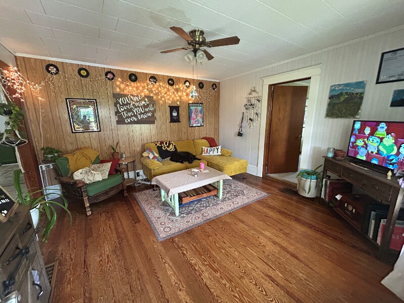 Foto principal - 333 Shady St