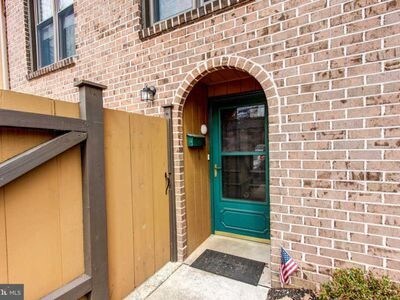 Foto del edificio - 17 Pinehurst Ct