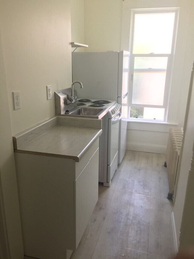 Foto del edificio - 225 W Loucks St