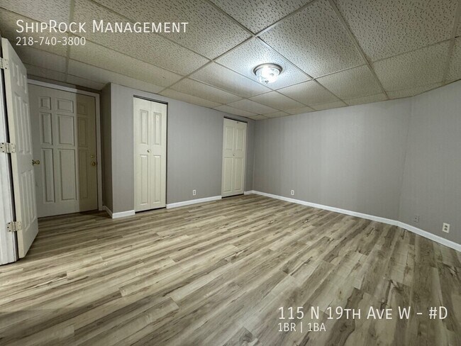 Foto del edificio - 115 N 19th Ave W