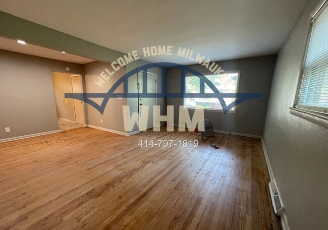 Building Photo - 4054 N 68th St