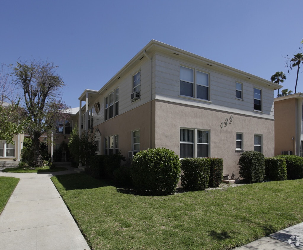 122 N Lamer St, Burbank, CA 91506 Apartments in Burbank, CA