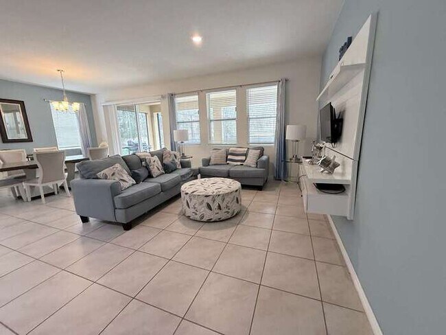 Foto del edificio - 8032 Oak Shadow Ct