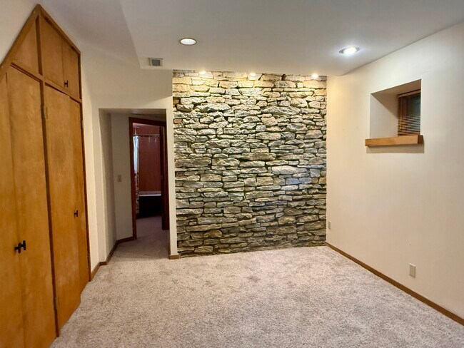 Foto del edificio - 2622 Moorman Ave