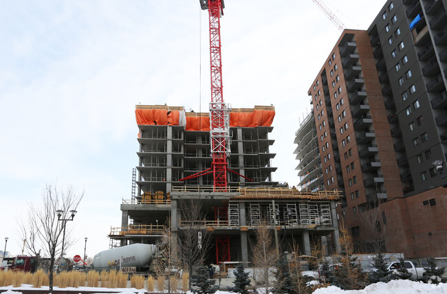 Building Photo - The Hat at East Village