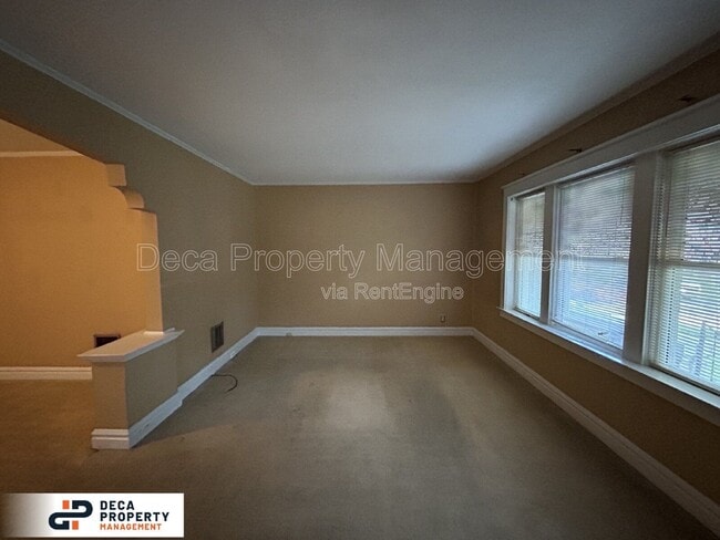 Building Photo - 5512 Milentz Ave