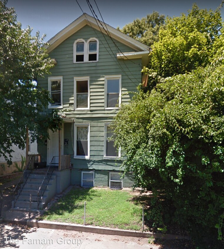 Primary Photo - 680 Orchard St