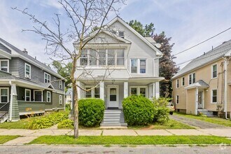 Building Photo - 111-115-115 Groveland St