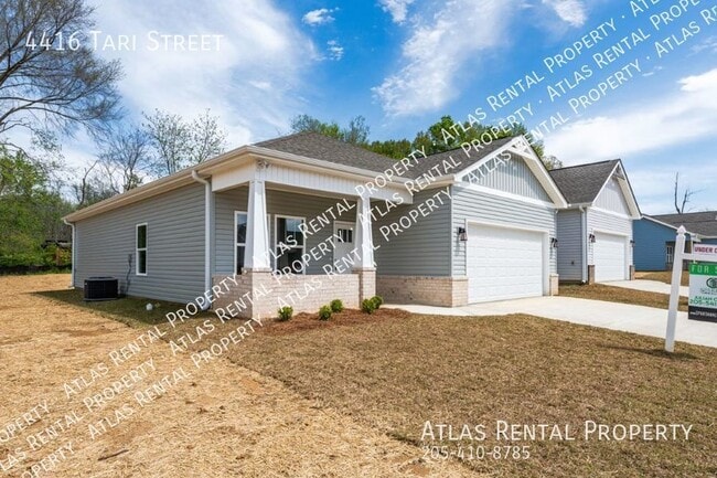 Building Photo - 4416 Tari St