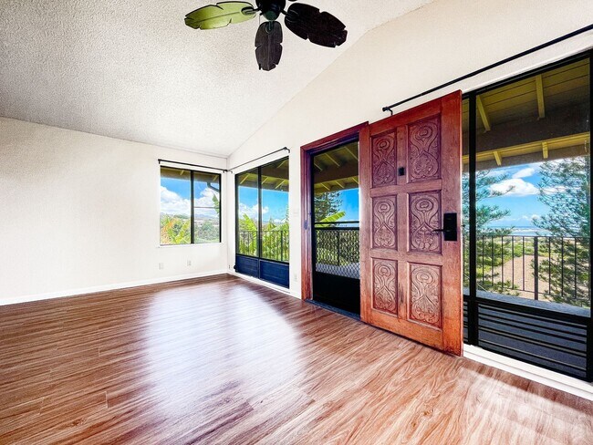 Building Photo - 3/2 with Garage! Wailuna in Aiea!