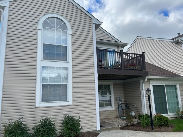 Building Photo - 294 Le Parc Cir