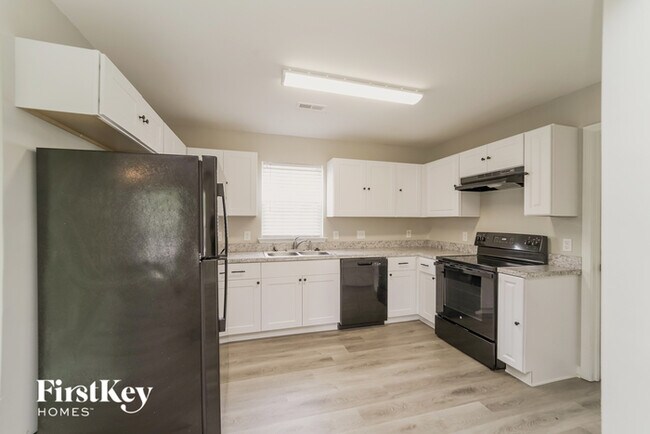 Foto del edificio - 1322 Peach Park Ln