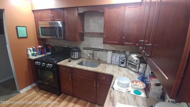 Foto del edificio - 65 Fox Glove Run