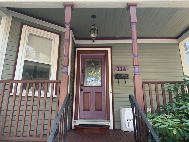 Building Photo - 114 Jaques St