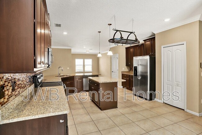 Foto del edificio - 10007 Logan Falls Ct