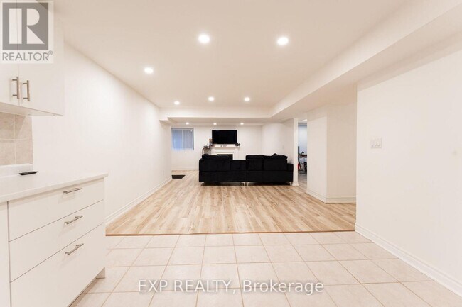 Building Photo - 12 Pearl Gate Ct