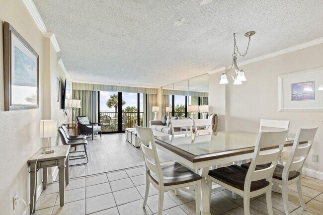 Foto del edificio - 6810 N Ocean Blvd