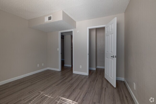 1 habitación, 1 baño - 600 pies cuadrados - Dormitorio - Latitude 32