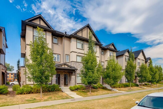 Photo du bâtiment - Applewood Townhomes