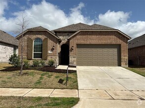 Building Photo - 1120 Sheldon Dr