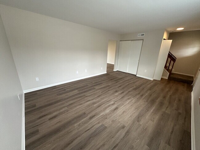 Foto del edificio - 2301 Old State Rte 32