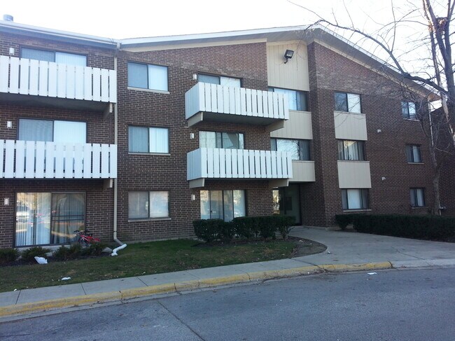 Foto del edificio - 3000 Bayside Dr