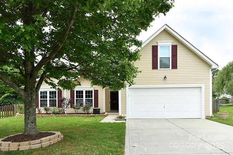 Primary Photo - 129 Bosburg Dr