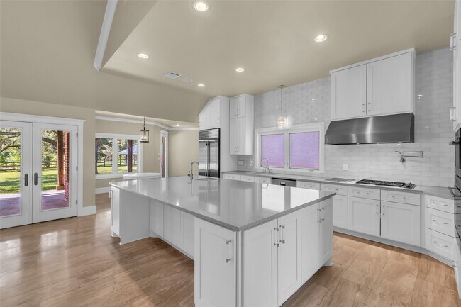 Foto del edificio - 3461 Pine Acres Dr