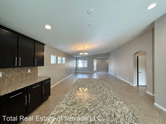 Building Photo - 4 br, 3 bath House - 8013 Bodie Island Ct