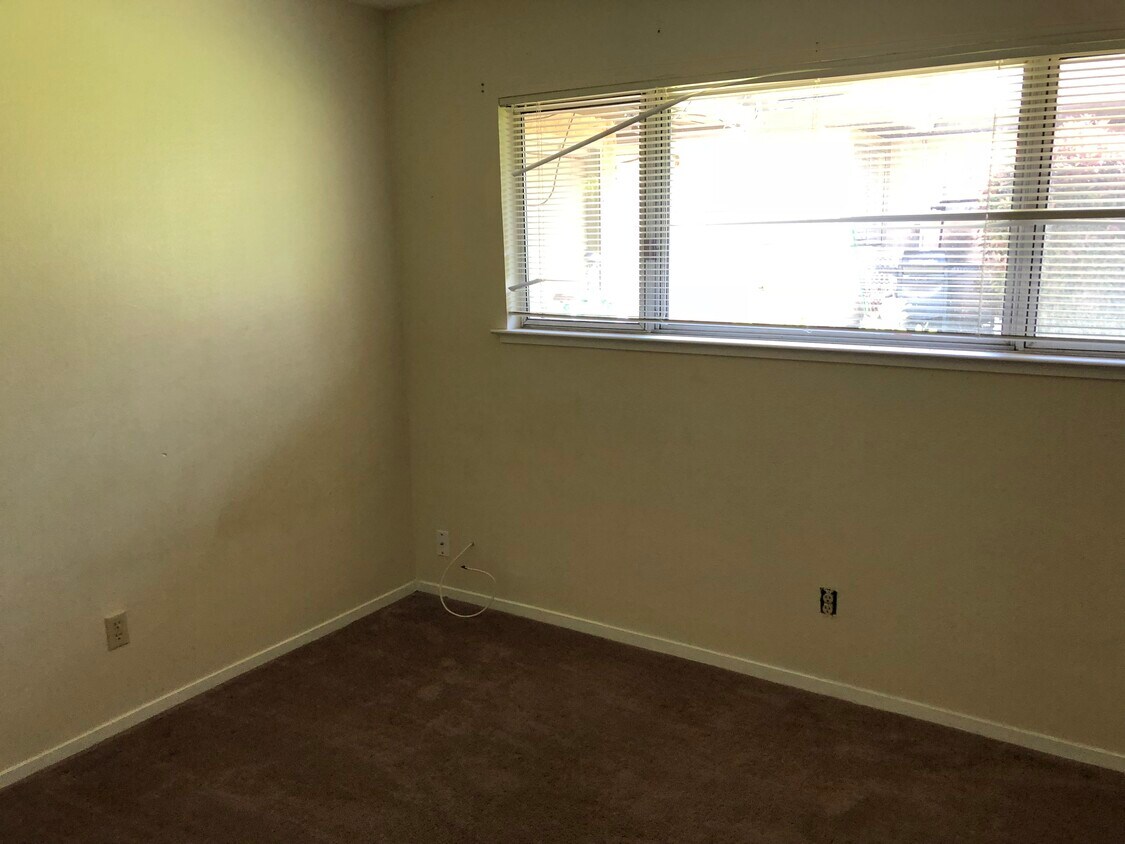Foto principal - 11662 Quartz Dr